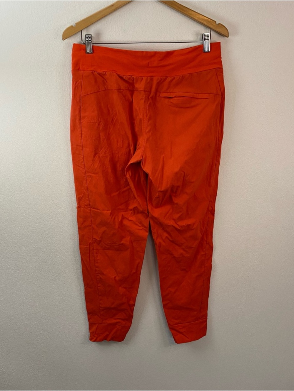 Athleta Trekki North Orange Jogger Womens Size 8 - Picture 3 of 10